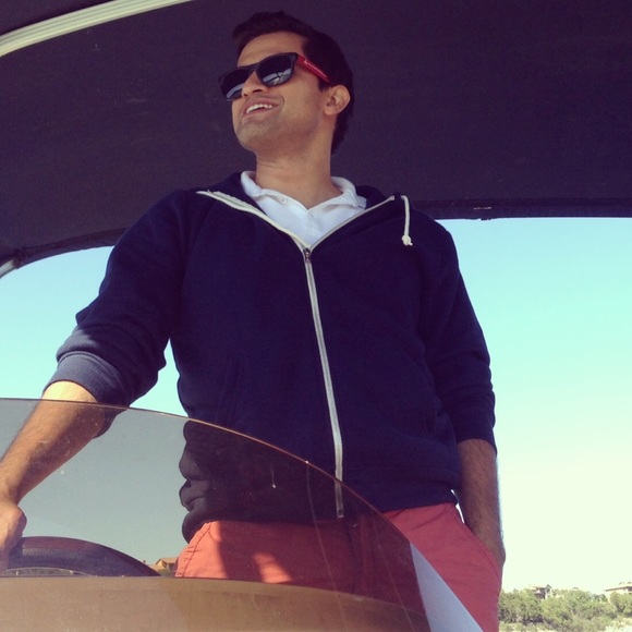 Meet your Posher, Jes Michael - Picture 2 of 3